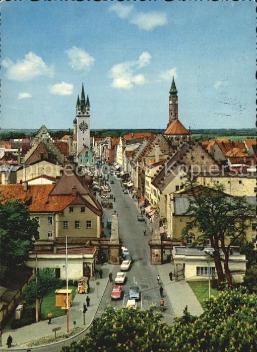 Straubing Blick vom Passauer Tor zum Ludwigsplatz