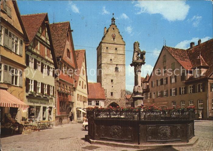 Dinkelsbuehl Loewenbrunnen Stadttor