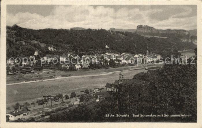 Bad Schandau Panorama mit Schrammsteinen