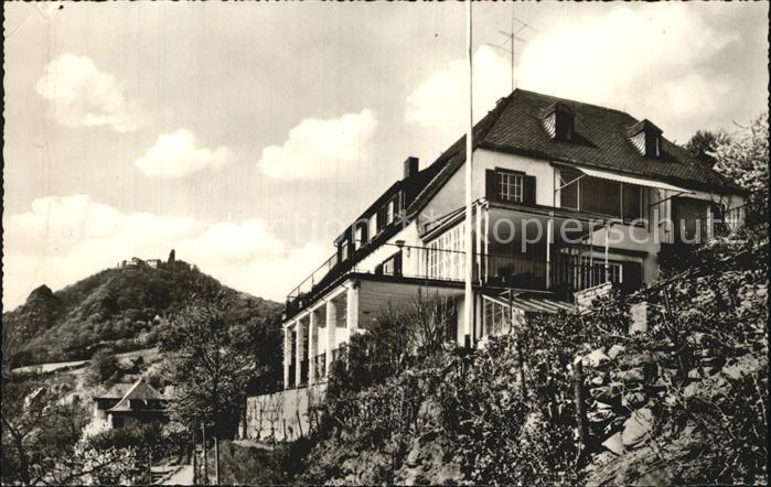 Rhoendorf Haus Adenauer mit Blick auf den Drachenfels