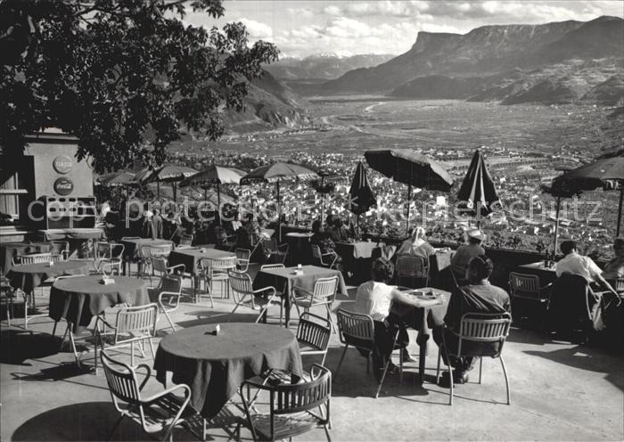Dorf Tirol Hotel Restaurant Tiroler Hof