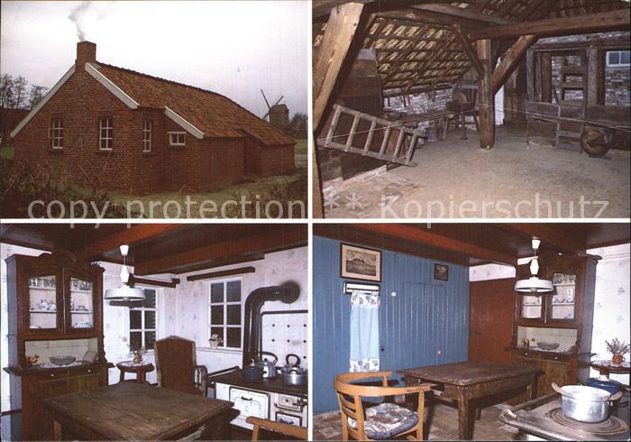 Cloppenburg Museumsdorf Landarbeiterhaus aus Stapelmoorheide Niedersaechs Freili