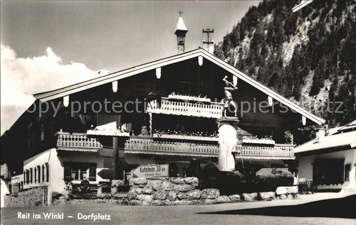 Reit Winkl Dorfplatz