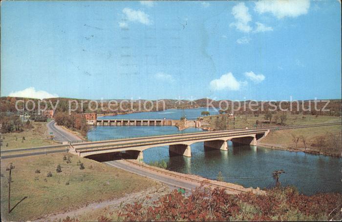 Bruecken Bridges Ponts Highway Trent River MacDonald-Cartier Freeway