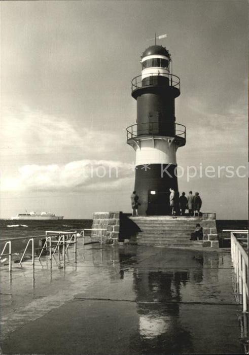 Leuchtturm Lighthouse Warnemuende An der Mole