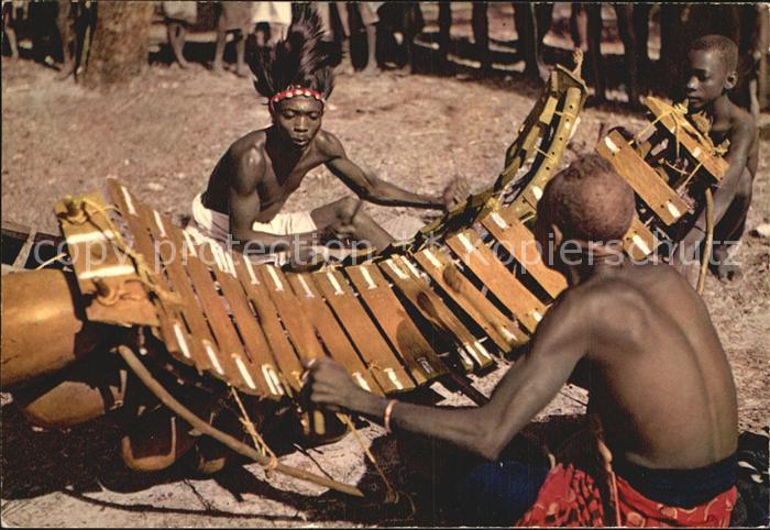 Typen Afrika Joueurs de Balafon