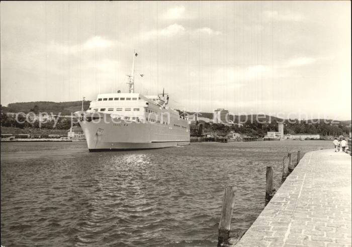 Faehre Ferry Bac Traghetto-- Schwedenfaehre Skane Sassnitz Hafen