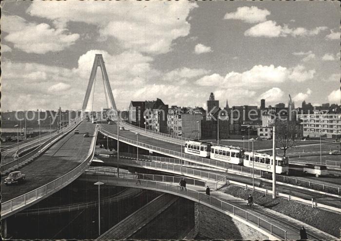Strassenbahn Köln am Rhein Severinsbrücke