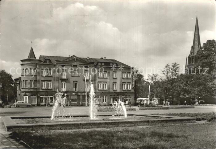 Bitterfeld Sachsen-Anhalt Springbrunnen HO Hotel Central