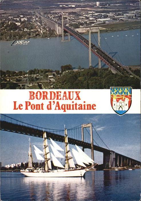 Bordeaux Pont d Aquitaine sur la Garonne Voilier Segelschiff