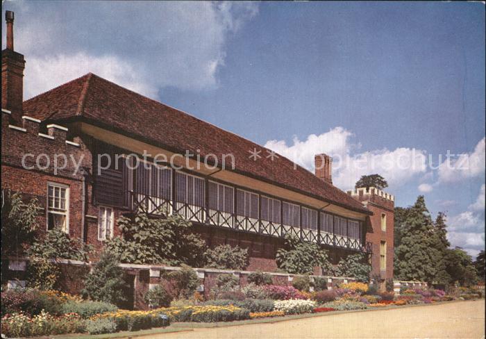 Middlesex Hampton Court Palace