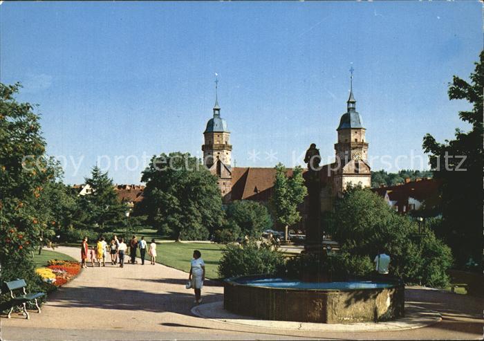 FREUDENSTADT BW Evangelische Stadtkirche und Marktbrunnen