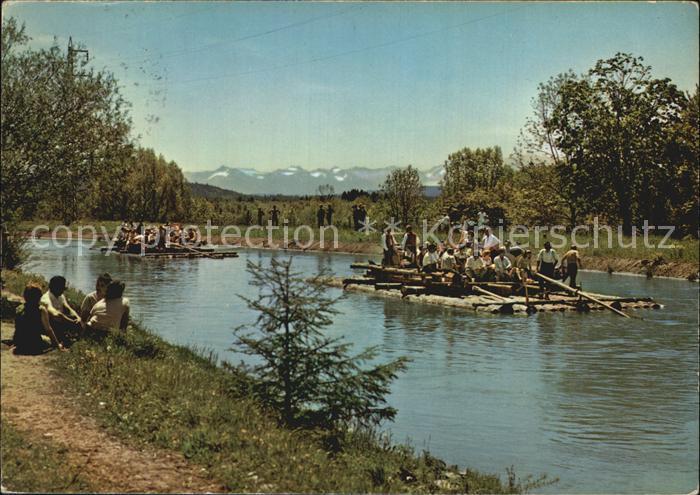 Ebenhausen Isartal Froehliche Flossfahrt auf dem Isarkanale