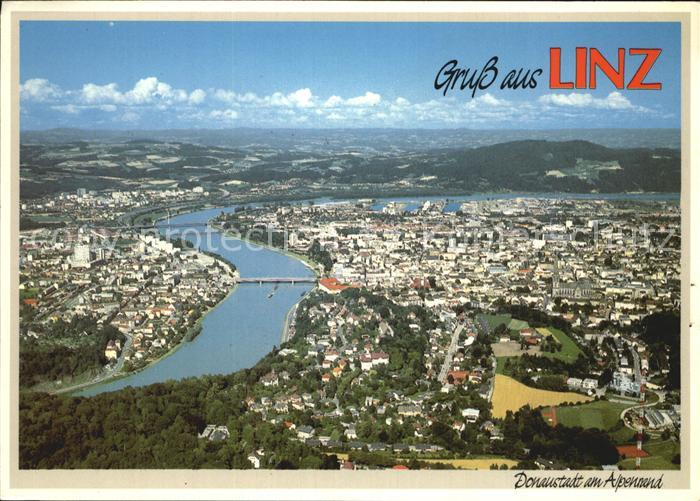 Linz Donau mit Donauschleife Muehlviertel OT Uferfahr Fliegeraufnahme