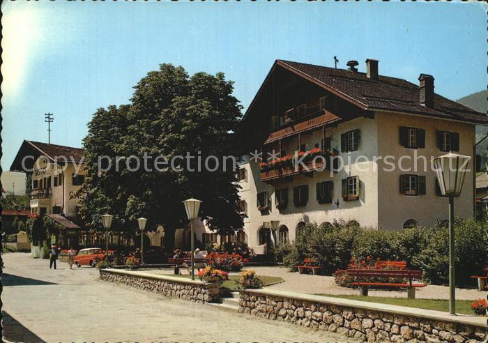 Fuegen Dorfplatz