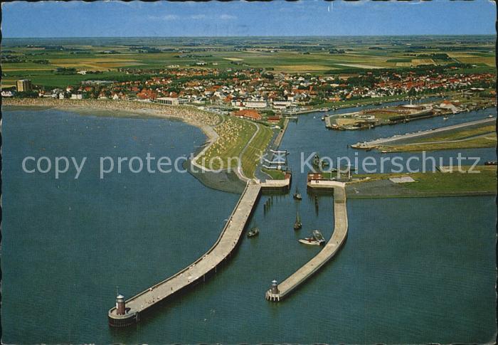 Buesum Nordseebad Hafeneinfahrt und Hafen Fliegeraufnahme