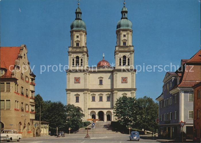Kempten Allgaeu Kornhaussplatz und St Lorenzkirche