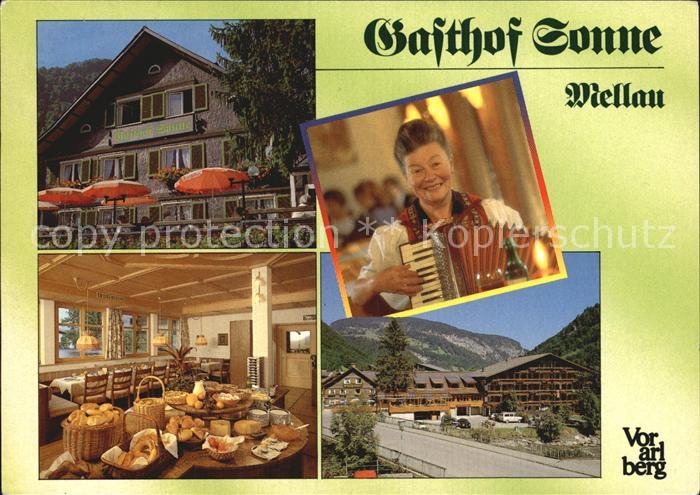 Mellau Vorarlberg Gasthof Sonne Gaststube Musikerin