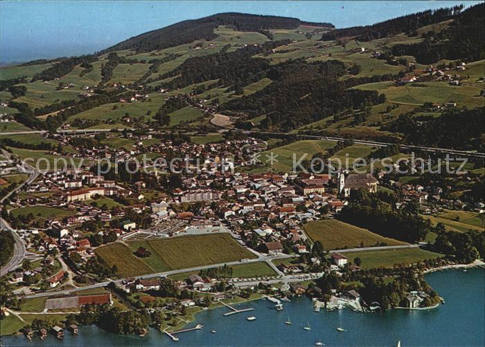 Mondsee Salzkammergut Fliegeraufnahme
