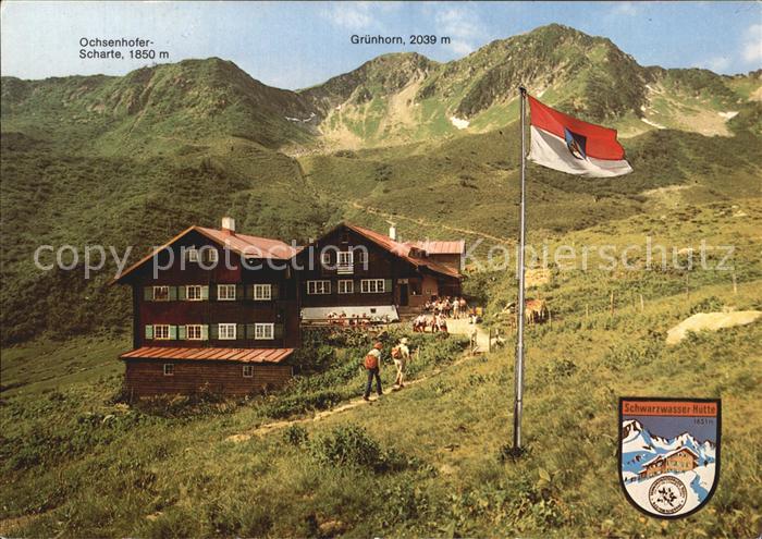 Hirschegg Kleinwalsertal Vorarlberg Schwarzwasserhuette mit Ochsenhofer Scharte