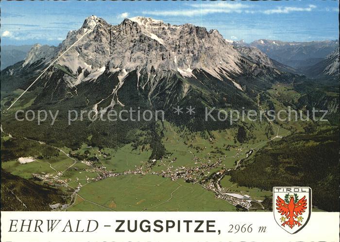 Ehrwald Tirol mit Alpenhauptkamm Fliegeraufnahme