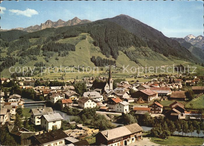 Bruck Grossglocknerstrasse Panorama Salzachtal im Hintergrund Drei Brueder Hohe