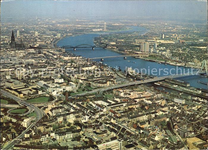 Koeln Rhein Rheinblick mit Dom und Severinsbruecke Deutzer Bruecke Hohenzollernb