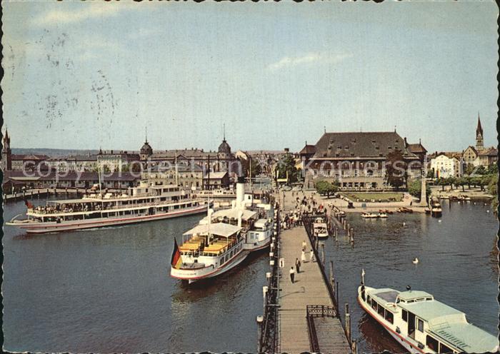 Konstanz Bodensee Hafen mit Konzil Faehren