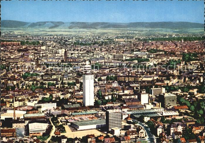 Frankfurt Main Fliegeraufnahme mit Henninger Turm und Dom