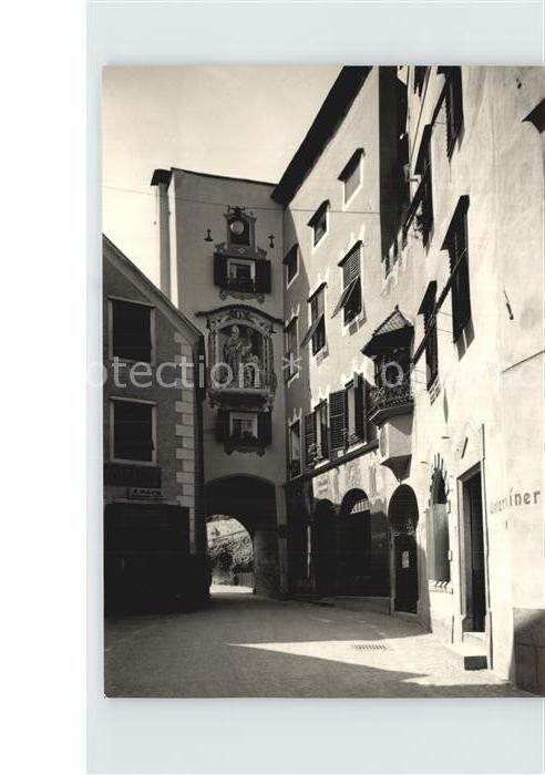 Brunico Kleine Gasse mit Tor