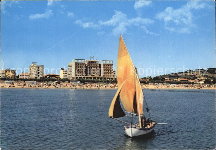 Pesaro Vom Meer aus gesehen
