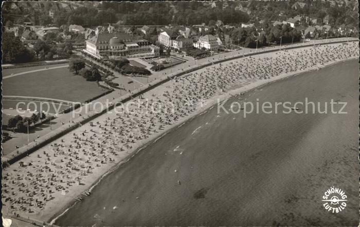 Travemuende Ostseebad Fliegeraufnahme mit Strand