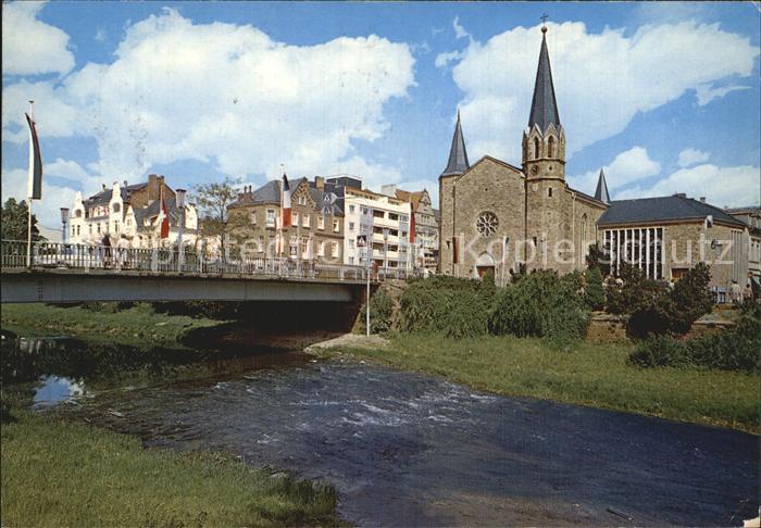 Bad Neuenahr-Ahrweiler Brueckenpartie mit Kirche