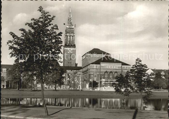 Kiel Rathaus und Stadttheater