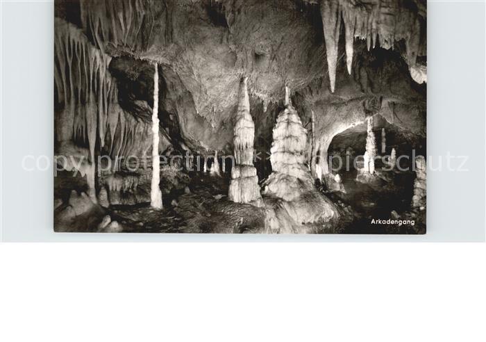 Hoehlen Caves Grottes Tropfsteinhöhle Attendorn Arkadengang