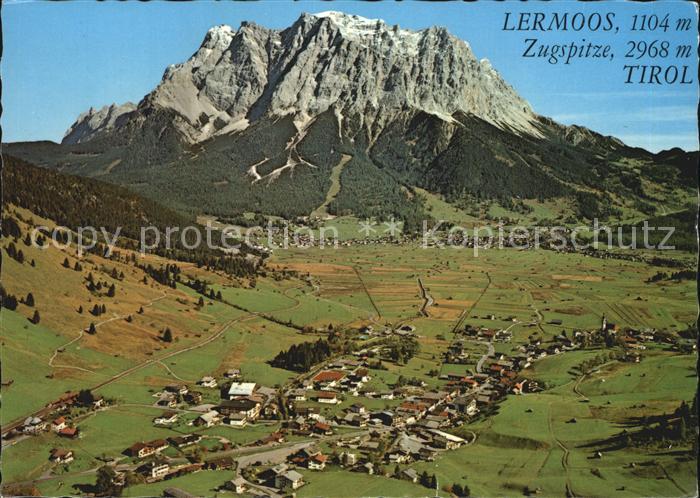 Lermoos Tirol mit Ehrwald und Zugspitze Fliegeraufnahme