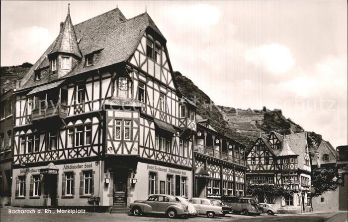 Bacharach Rhein Marktplatz Fachwerkhaeuser