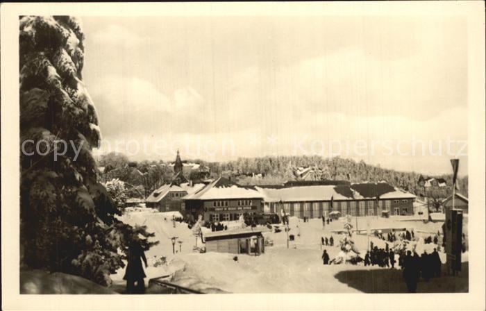Oberhof Thueringen Wandelhalle Winterpanorama