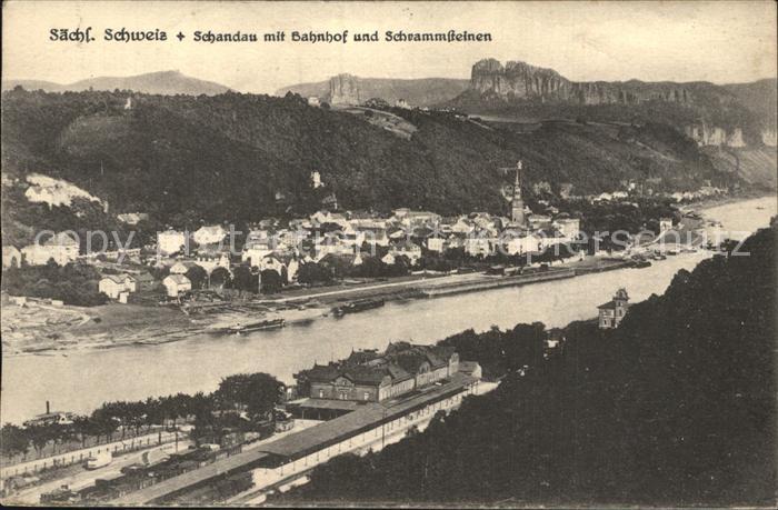 Schandau Bad mit Bahnhof und Schrammsteinen Elbe Elbsandsteingebirge