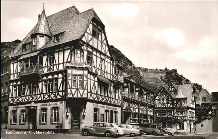 Bacharach Rhein Marktplatz Fachwerkhaeuser