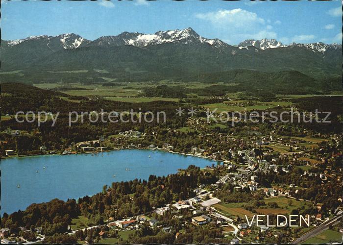 Velden Woerthersee mit Mittagskogel und Julische Alpen Fliegeraufnahme