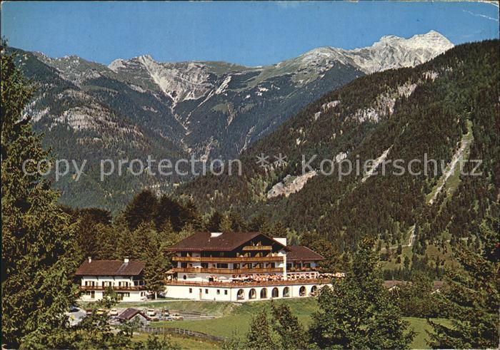 Mittenwald Bayern Berggasthaus und Cafe Groebl Alm
