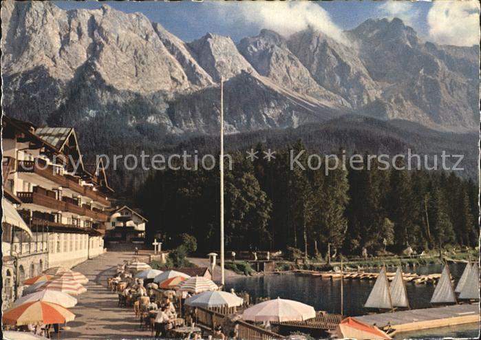 Eibsee Seehotel gegen Zugspitzmassiv
