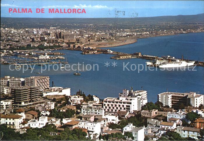 Palma de Mallorca Gesamtansicht mit Hafen