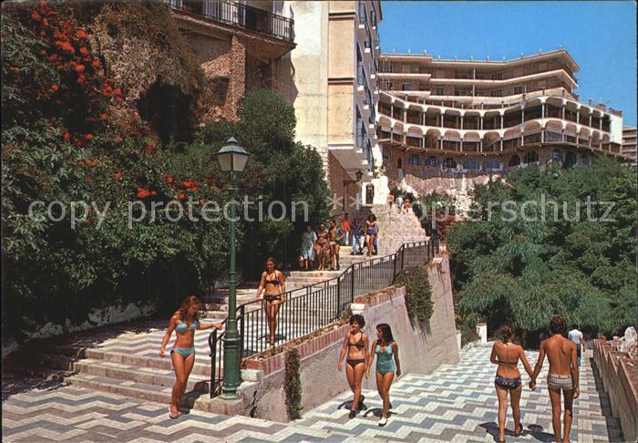 Torremolinos Gang zum Strand