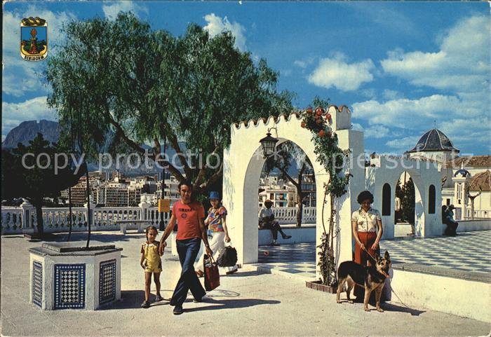 Benidorm Plaza del Castillo Platz Schaeferhund