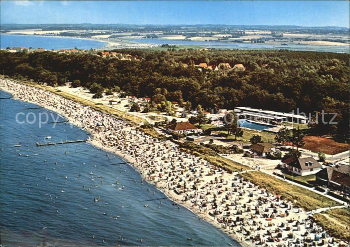 Hohwacht Ostseebad Strand Ferienanlage Tennis Fliegeraufnahme