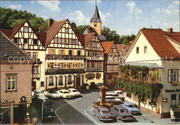 Bad Orb Marktplatz Fachwerkhaeuser Brunnen Kirchturm