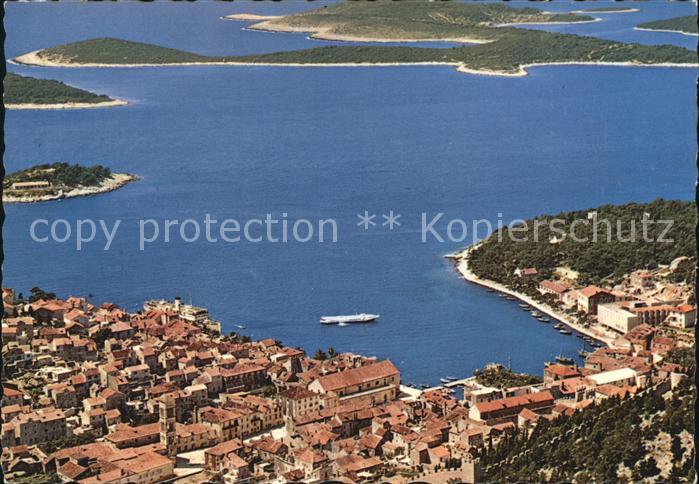 Hvar Fliegeraufnahme mit Hafen