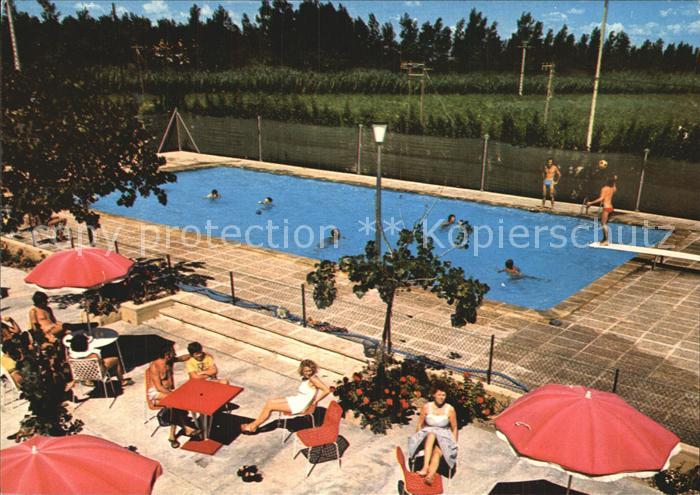 Le Barcares Paris Camping Pool